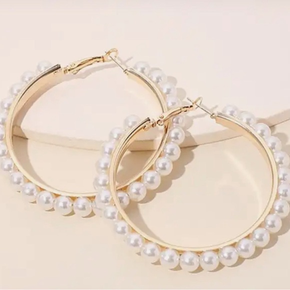 Elegant Small Pearl Gold Hoops - Picture 1 of 7